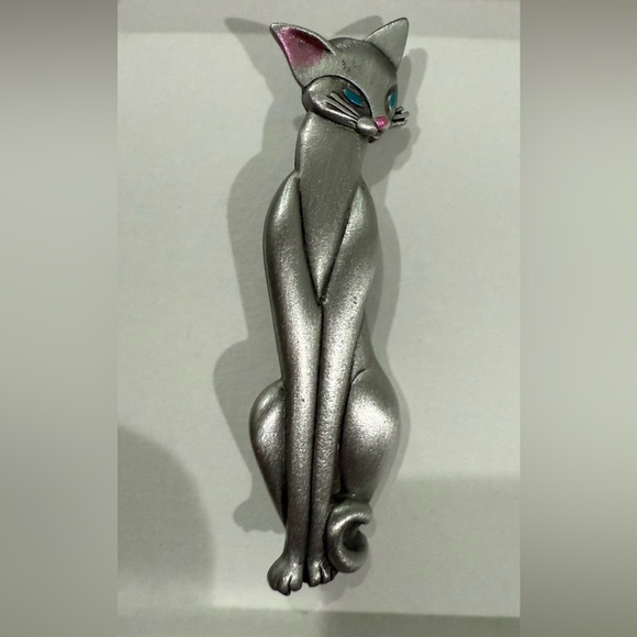 Silver Brooch Set with Mermaid and Cats - Picture 7 of 8